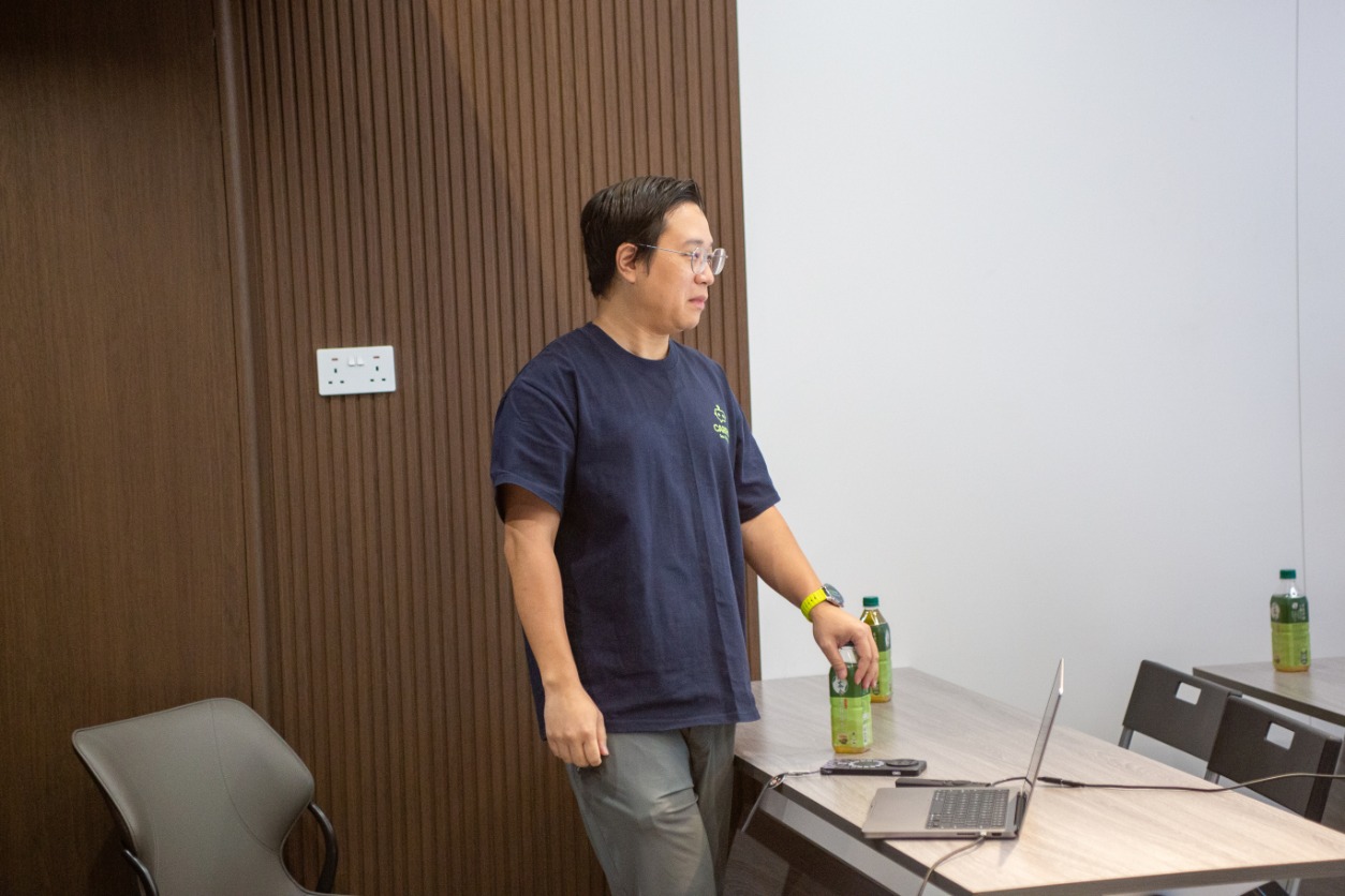 Seeing is Reading: VLM Intensive with Carry AI — 3